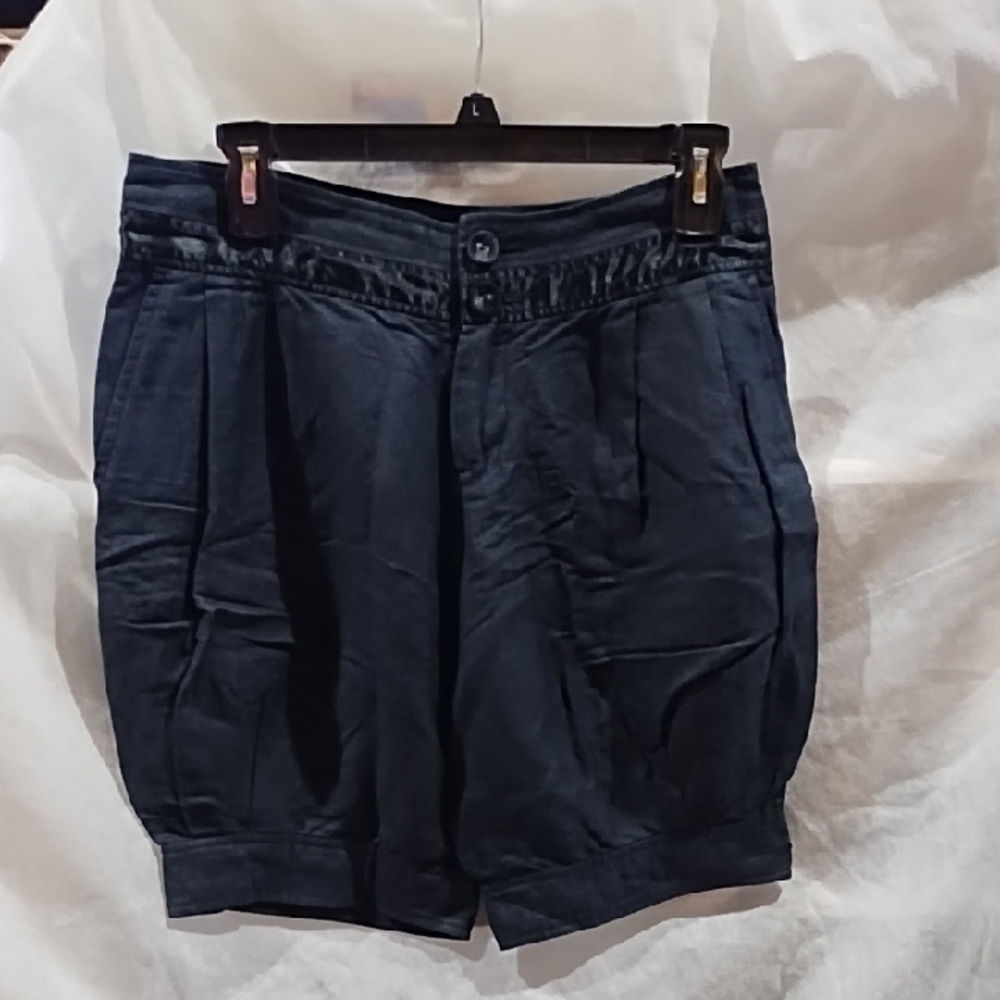 Pou Dou Dou Black Shorts